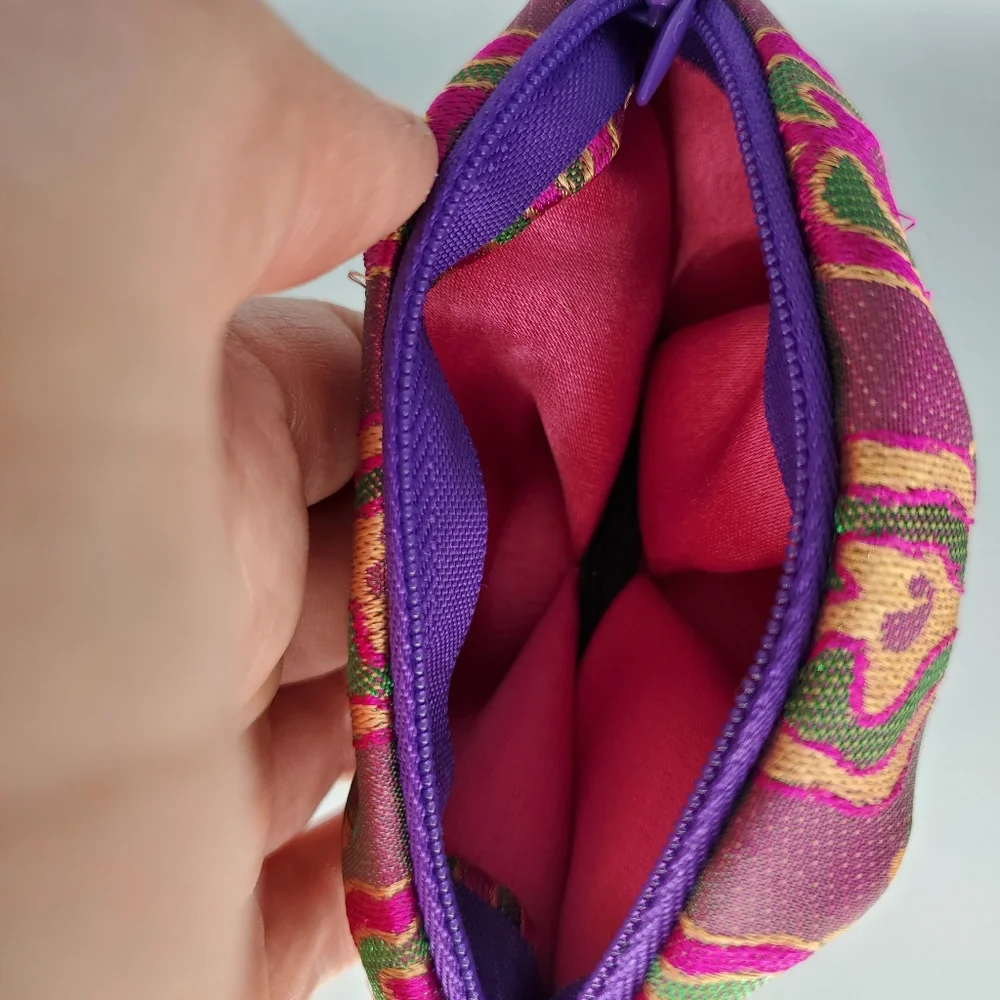 Indian Brocade Hearts Secret Pocket Stash Pouch Scrunchie - Picture 5 of 5